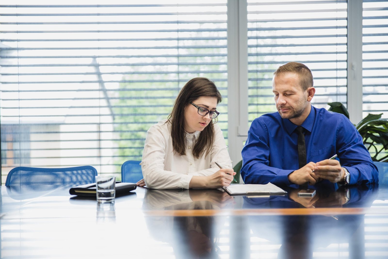 Image hover effect image